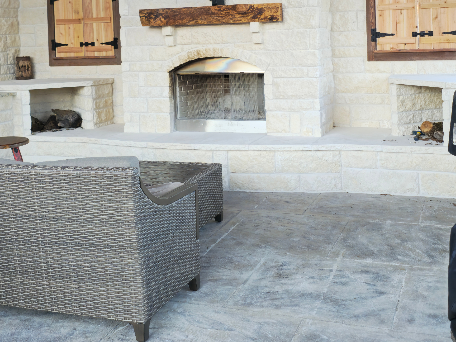 Fireplace Mid
